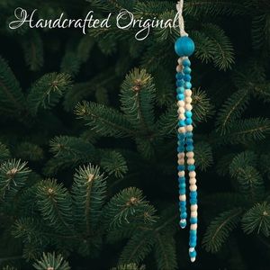 Hand Crafted & Dyed Wood Bead Christmas Ornament Tree Garland New Original B065